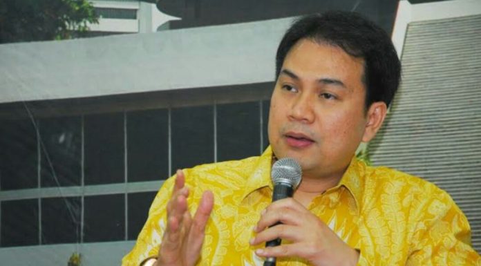 Aziz Syamsuddin Bentuk GMC untuk kawal Airlangga dan Jokowi