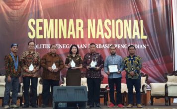 Catatan dari Seminar Nasional Politik Kenegaraan Berbasis Pengabdian Puspolkam Indonesia dan GMKI Cabang Salatiga
