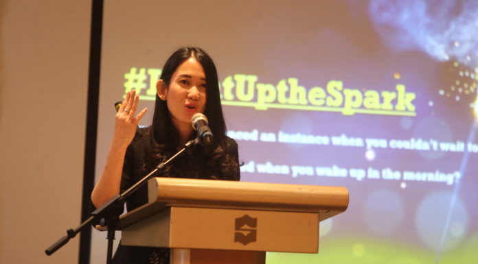Senior Vice President, Head of Credit Risk COO Bank DBS Indonesia, Melisa Hendrawati Terpilih Menjadi Salah Satu Indonesia Young Women Future Business Leader 2019 oleh Majalah SWA