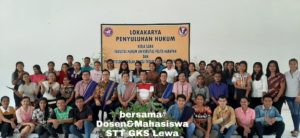 FH UPH BERI PENYULUHAN DAN KONSELING HUKUM DI STT GKS LEWA, SUMBA TIMUR