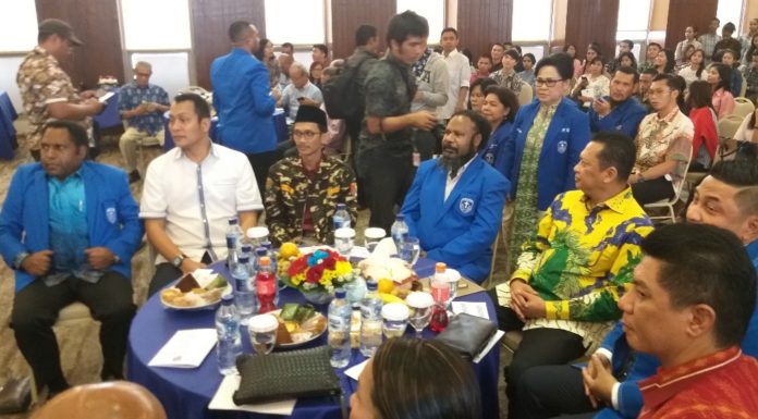Ketua MPR Bamsoet Hadiri Acara Serah Terima dan Pengukuhan Kepengurusan DPP GAMKI Masa Bakti 2019- 2022
