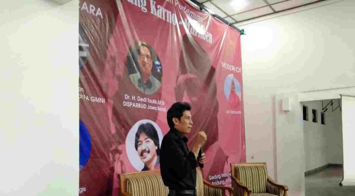 Peringatan Hari Bersejarah: Pertemuan Bung Karno-Marhaen
