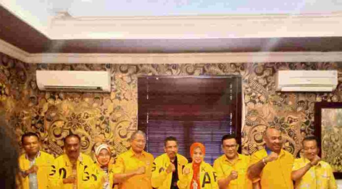 KONFERENSI PERS TIM PENGGALANGAN OPINI DAN MEDIA BAMSOET (TIM 9)