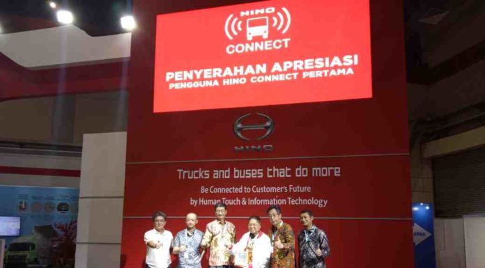 Hino Connect, Telematics System untuk Efisiensi Bisnis Konsumen