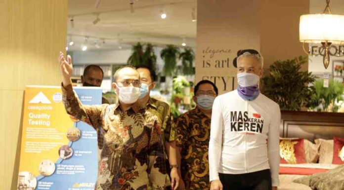 ADAKAN SIMULASI PROTOKOL KESEHATAN COVID-19 KAWAN LAMA GROUP SIAP LAYANI PELANGGAN SAAT NEW NORMAL
