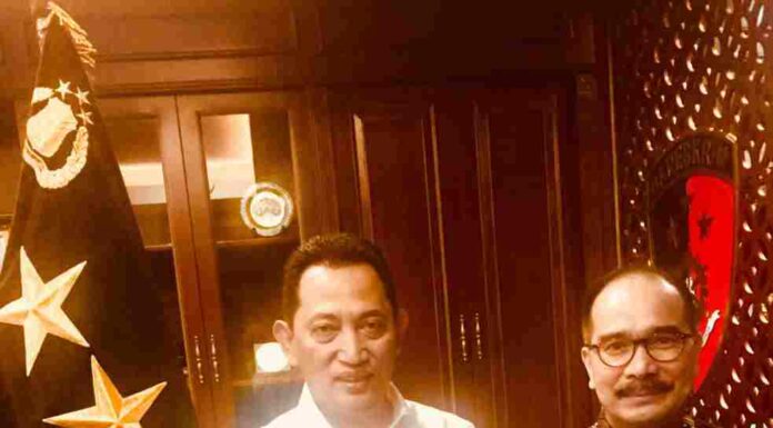 Prestasi Polri : Idham Azis & Listyo Sigit Prabowo Memaknai Komitmen Jokowi Tangkap Dan Tindak Djoko Tjandra