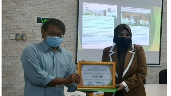 Novita Dewi Dirut Jakarta Tourisindo Terima Jakarta Youth Award 2020