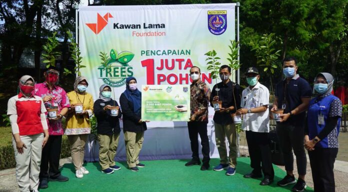 KAWAN LAMA FOUNDATION TELAH BAGIKAN 1 JUTA BIBIT POHON MELALUI PROGRAM TREES FOR TOMORROW