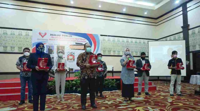 Jakarta Experience Board Raih Penghargaan sebagai BUMD yang Berperan Aktif dalam Isu Kesehatan