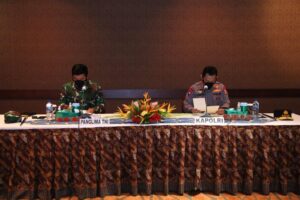 Panglima TNI Dan Kapolri Bakar Semangat Satgas Nemangkawi