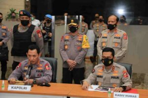 Kapolri Jenderal Listyo Sigit Prabowo menjelaskan terduga teroris penyerang Mabes Polri