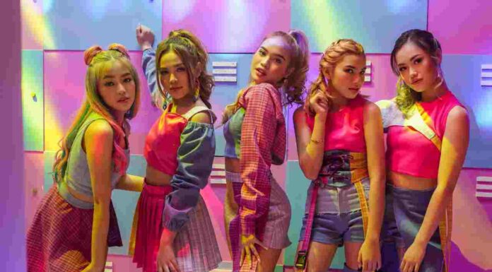 Resmi Debut, Girlband DREAMGIRLS Rilis Video Musik Single Perdana ‘Falling In Love’