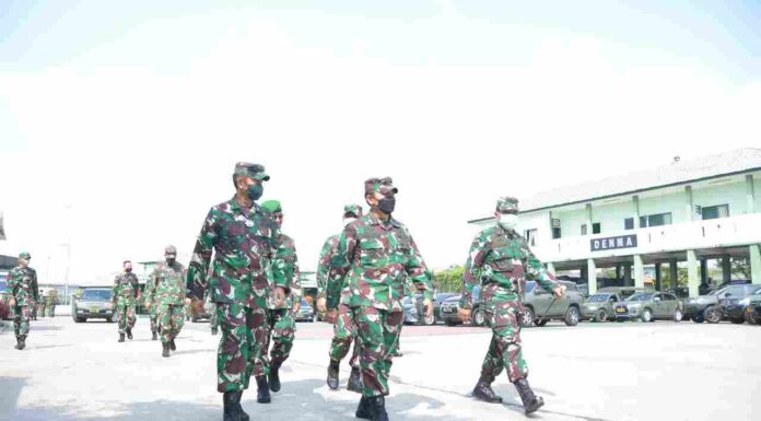 WAKASAD SAMBUT KEDATANGAN SATGAS BENCANA BANJIR BANDANG ADONARA
