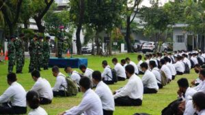 RIBUAN PEMUDA-PEMUDI CALON PRAJURIT TNI AL IKUTI TAHAPAN SELEKSI DI LANTAMAL III