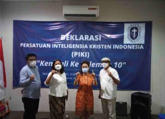 Puluhan Aktivis PIKI Gelar Deklarasi PIKI Kembali ke Salemba 10