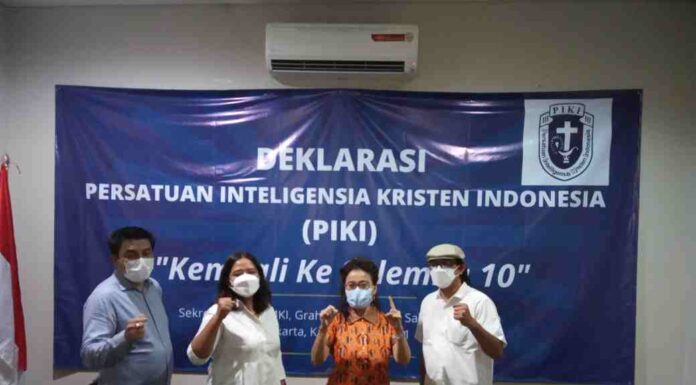 Puluhan Aktivis PIKI Gelar Deklarasi PIKI Kembali ke Salemba 10