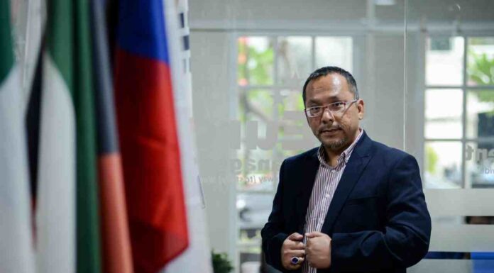 PELEBURAN LPNK KEDALAM BRIN DAN LEGASI BJ.HABIBIE