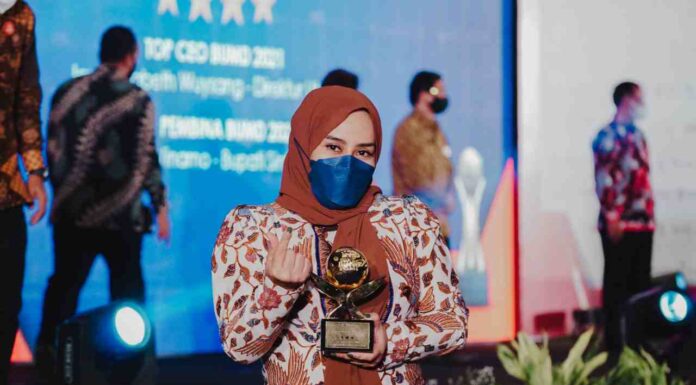 Semakin Diakui, JXB Diganjar Tiga Bintang di TOP BUMD Awards 2021