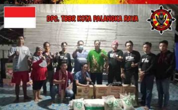 AKSI TARIU BORNEO BANGKULE RAJAKNG DPC KOTA PALANGKA RAYA PEDULI KORBAN BENCANA BANJIR