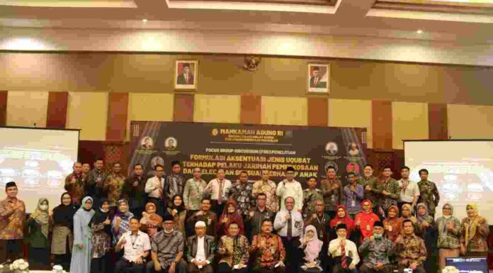 Badan Litbangkumdil Mahkamah Agung RepubIik Indonesia Adakan Focus Group Discussion (FGD) Aksentuasi Jenis Uqubat jinayah di Banda Aceh, Ada Apa ?