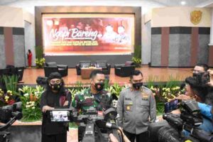 125 Pimpinan Ponpes Se-Jadetabek Ngopi Bareng Bersama Pangdam Jaya dan Kapolda Metro Jaya