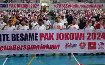 Relawan se-Provinsi Riau Gaungkan Joom Kite Besame Pak Jokowi 2024.