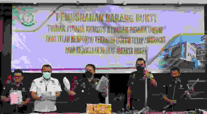Kejaksaan Negeri Jakarta Barat “MUSNAHKAN” Berbagai jenis Narkotika Sabu, Ganja, PINACA, MDMA dan Tablet Alprazolam serta berbagai jenis Senjata Tajam Barang Bukti Kejahatan